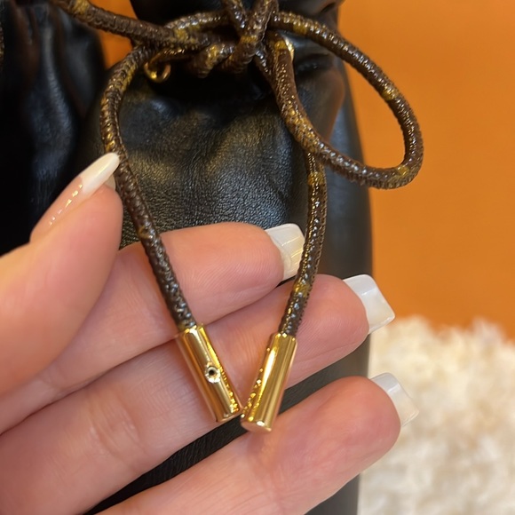 Louis Vuitton booties - Picture 10 of 13